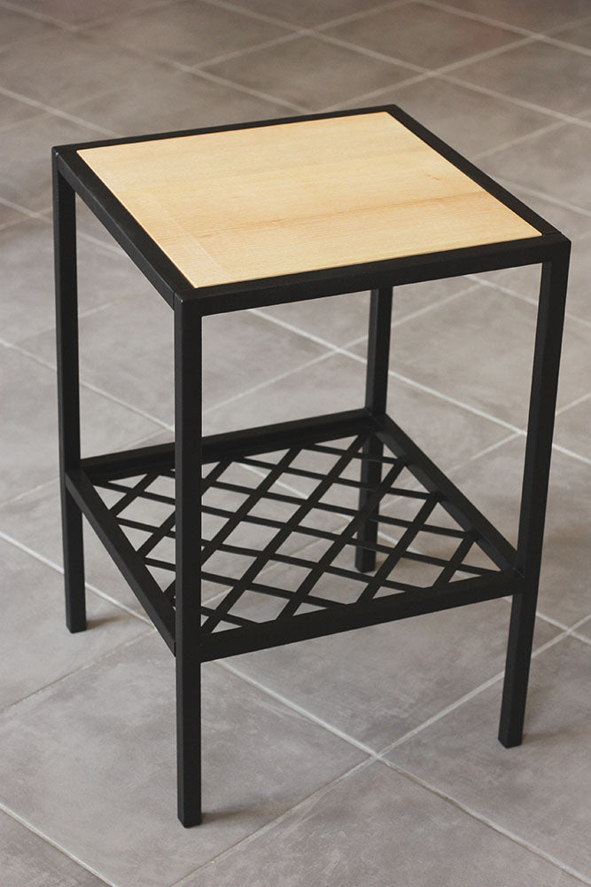 Manhattan square pedestal table - Unique piece!